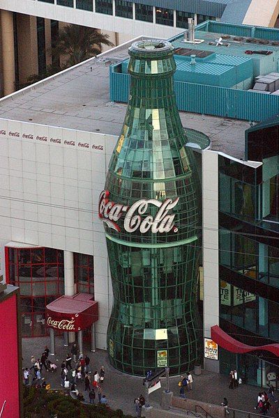 File:Coca Cola building.jpg