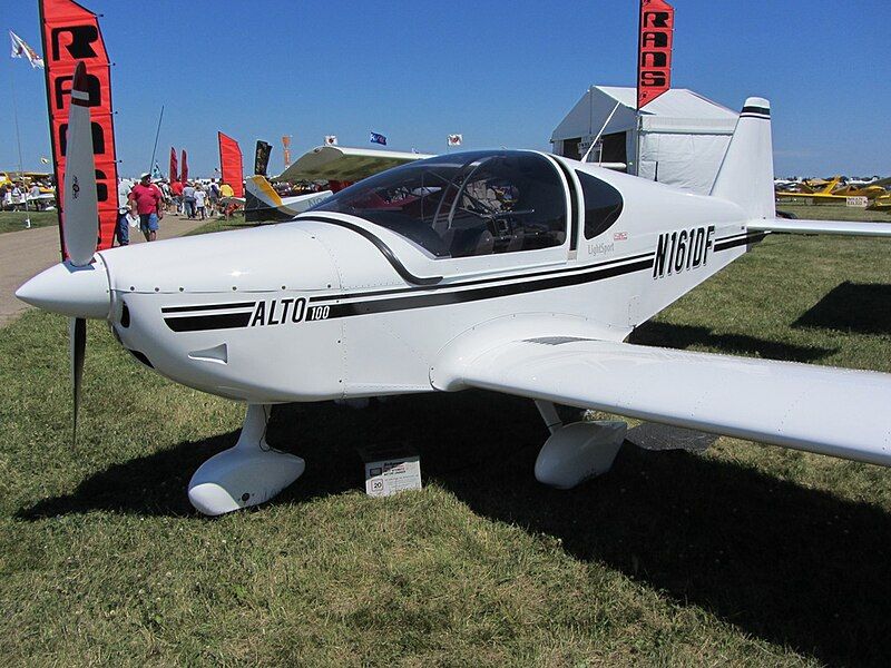 File:DirectFlyAlto100.jpg