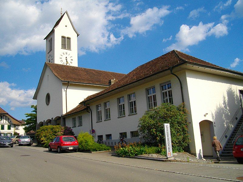 File:Gümligen Kirche.JPG