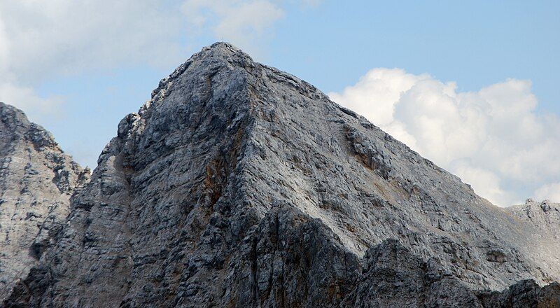 File:Hintere Bachofenspitze NW.jpg