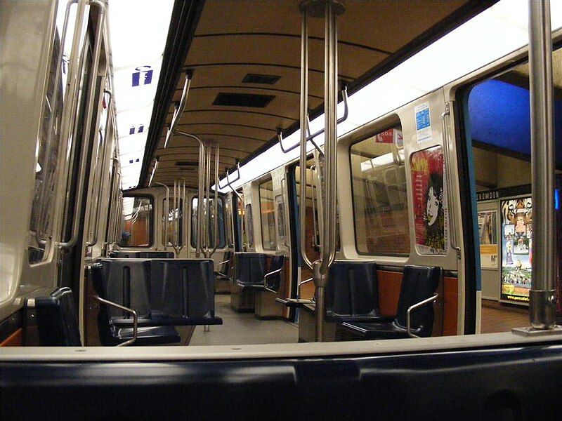 File:Inside-Montreal-trainNight.jpg