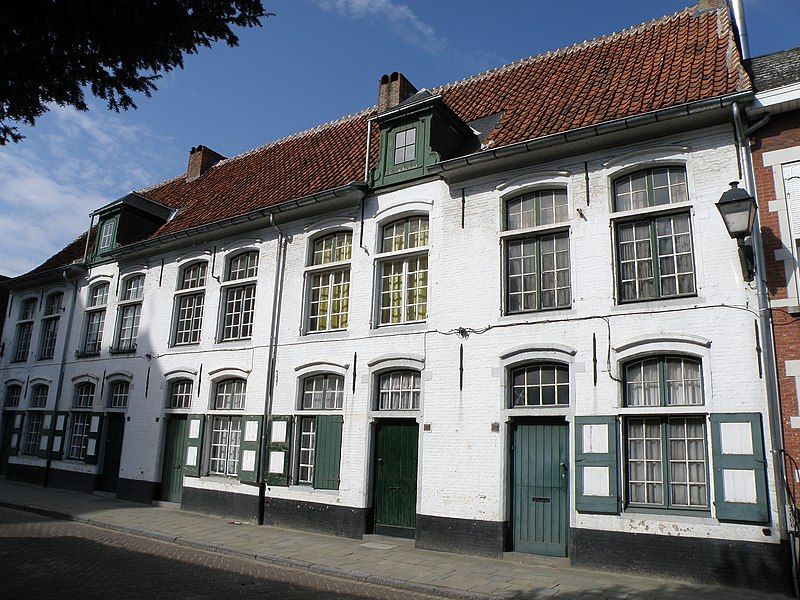 File:Lier Begijnhofstraat 34-42.JPG