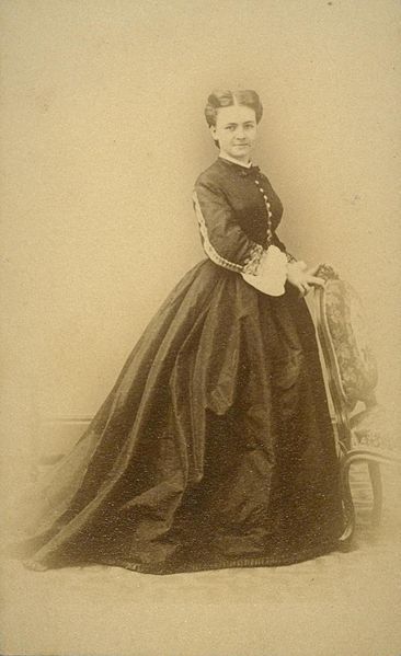 File:Lillie Hitchcock Coit.jpg