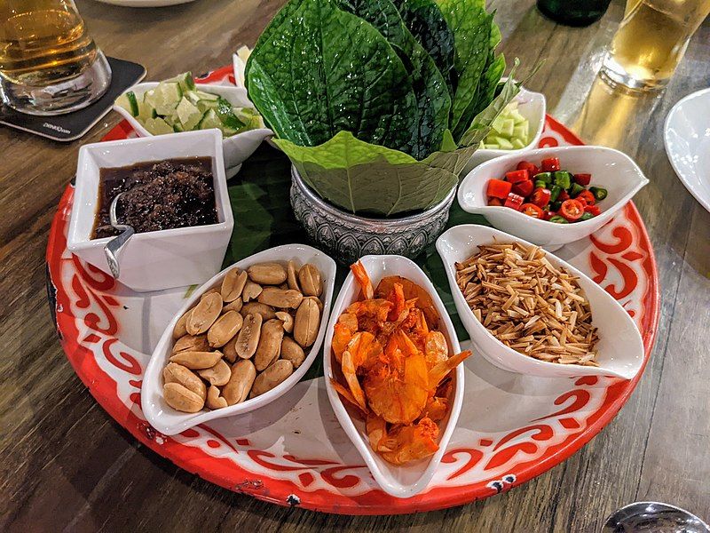 File:Miang kham platter.jpg