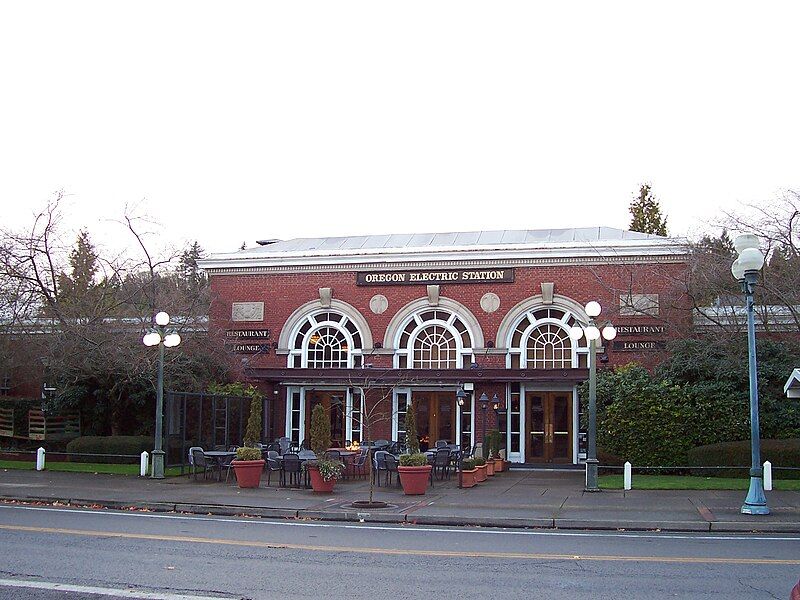 File:Oregon Electric Station.jpg