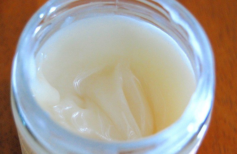 File:Organic white honey.jpg