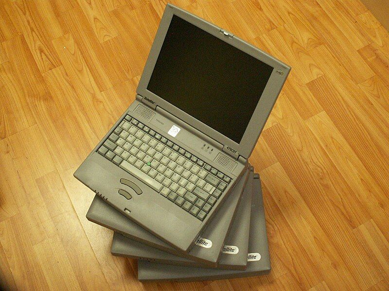 File:Toshiba Satellite 470CDT.jpg