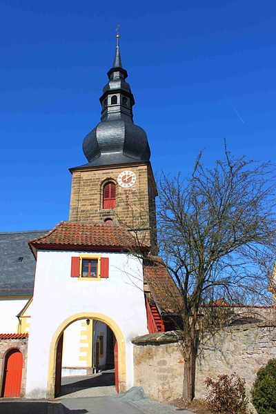 File:Untersteinach Kirche.JPG