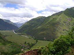 The Urubamba River in the Sacred Valley of the province of Urubamba