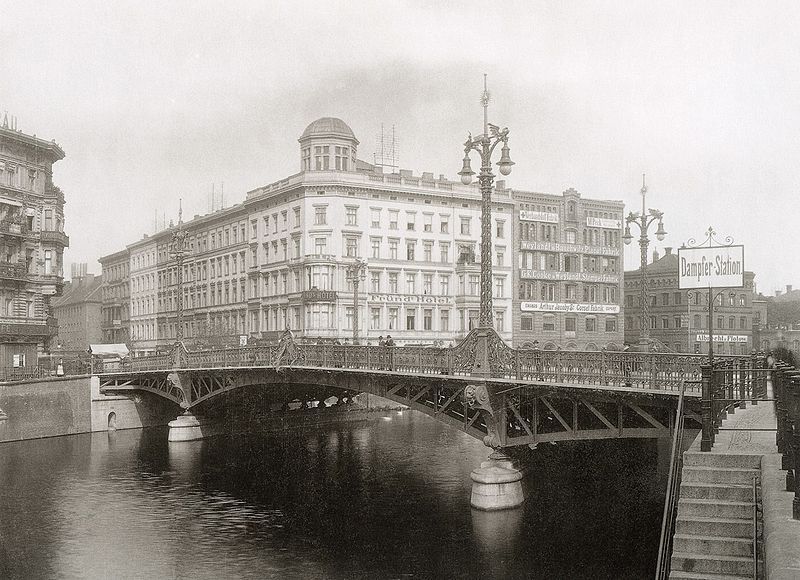 File:1897 weidendammer bruecke.jpg