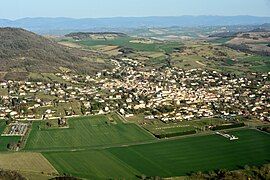 A general view of Mur-sur-Allier