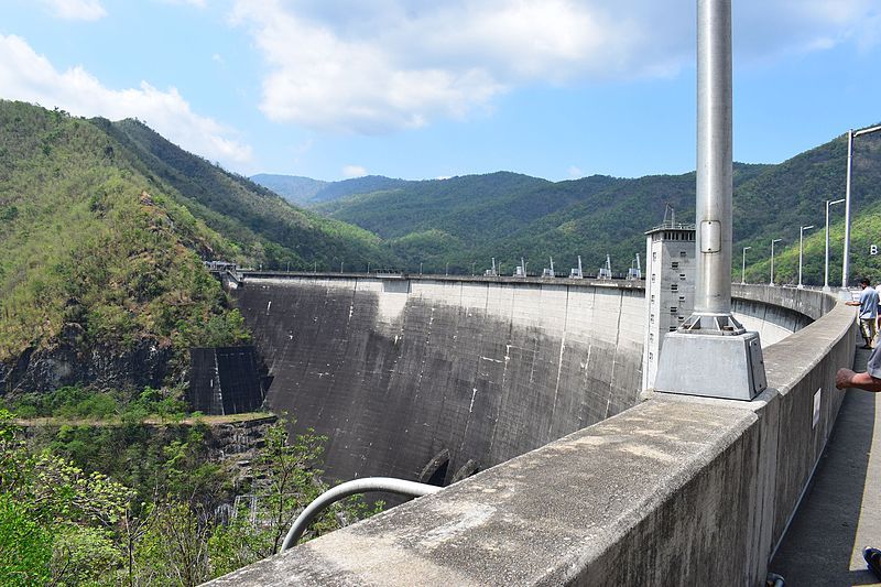 File:Bhumibol Dam 7.jpg