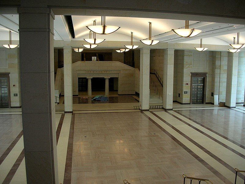 File:CVCEmancipationHall.JPG