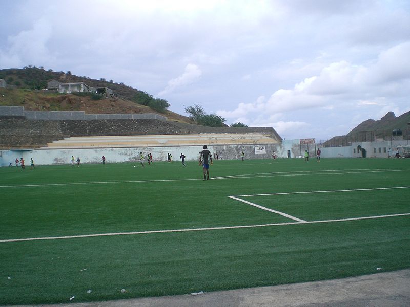 File:Estadio di deus.JPG