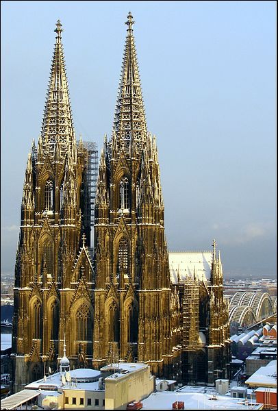 File:Golden-Cologne-Cathedral-01.jpg