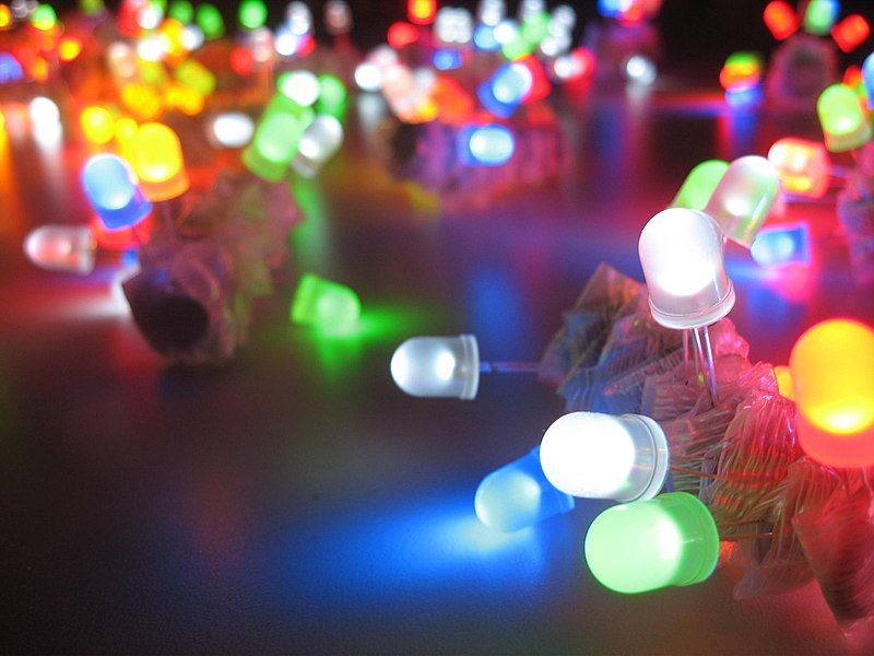 File:LED throwies chaos.jpg