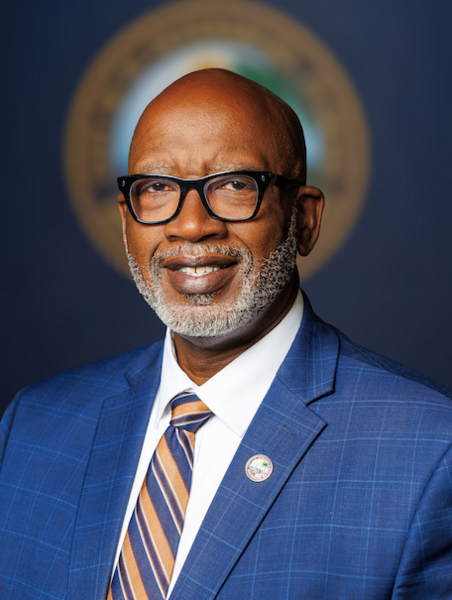 File:MayorWelch-headshot.png