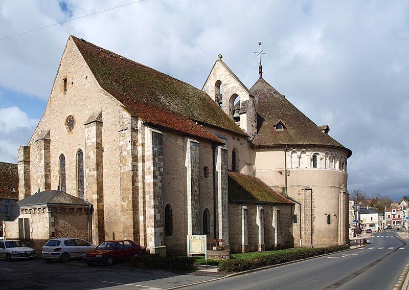 File:Neuvy-Saint-Sépulchre-36-Église Saint-Étienne-A10.JPG