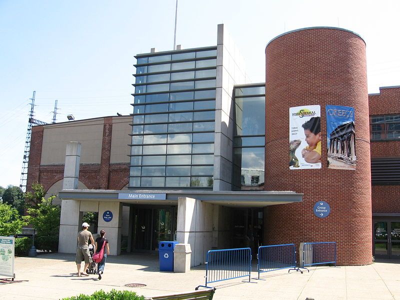 File:NorwalkCTMaritimeAquariumMainEntr08122007.JPG