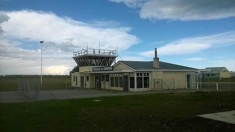 File:Oamaru Airport.jpg