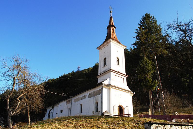 File:Rasnov Biserica Sf.Nicolae.jpg