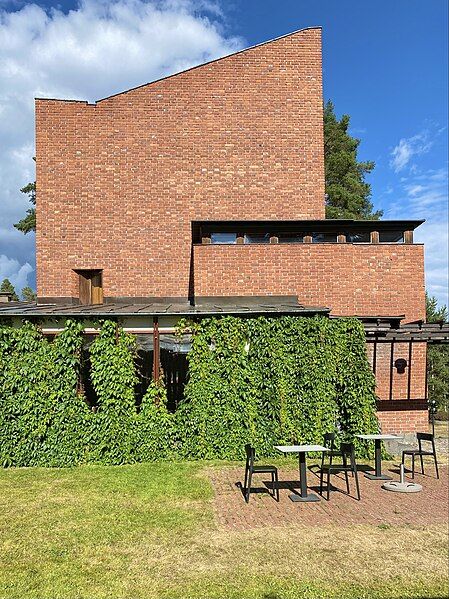 File:Säynätsalo town hall.jpg