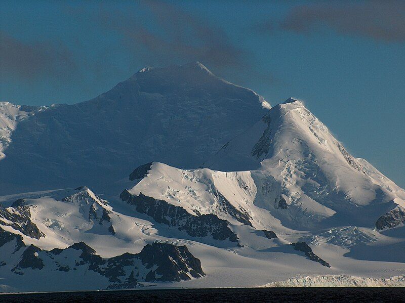 File:Serdica-Peak.jpg