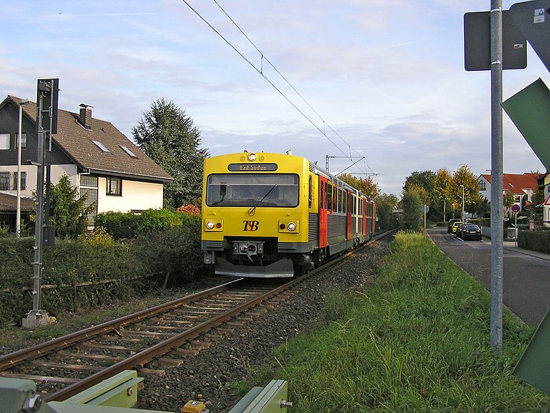 File:Sodener Bahn VT2E.jpg