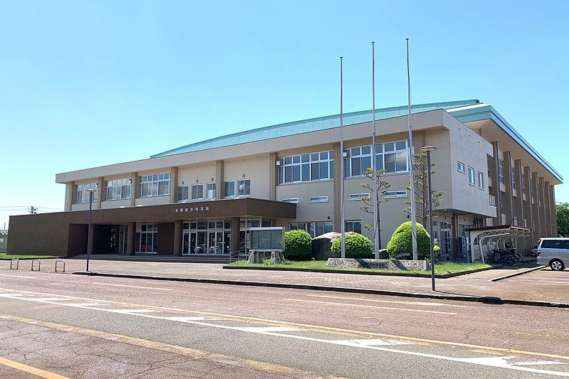 File:Suibara Gymnasium May2020.jpg