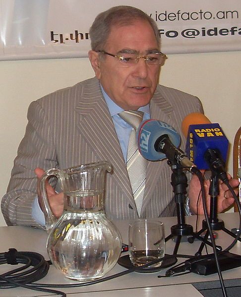 File:Tigran Karapetyan.jpg