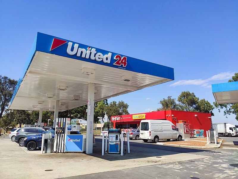 File:United Petroleum, Kewdale.jpg