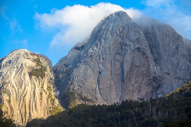 File:Cerro Trinidad II.jpg