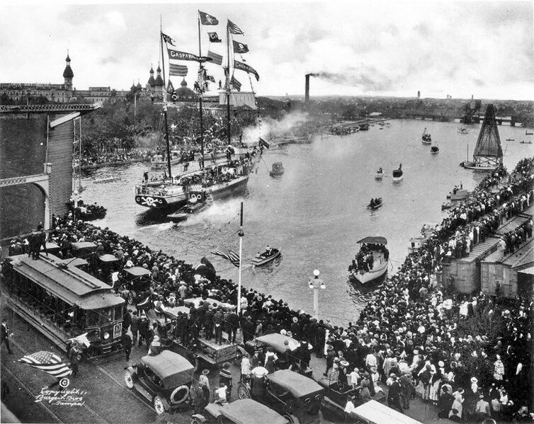 File:Gasparilla ship 1922.jpg