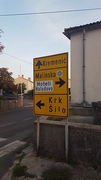 File:Haludovo Sign.jpg