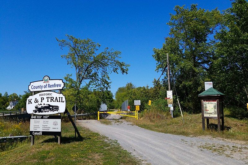 File:K-P Trail Calabogie.jpg