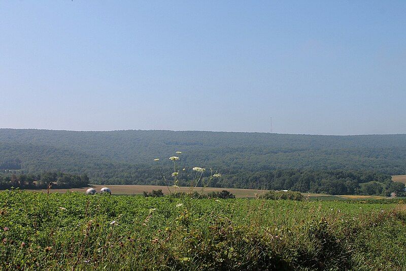 File:Montour Ridge.JPG