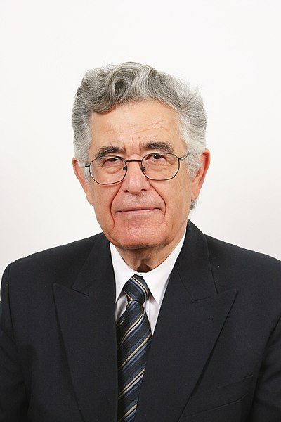 File:Moshe Sharon.jpg