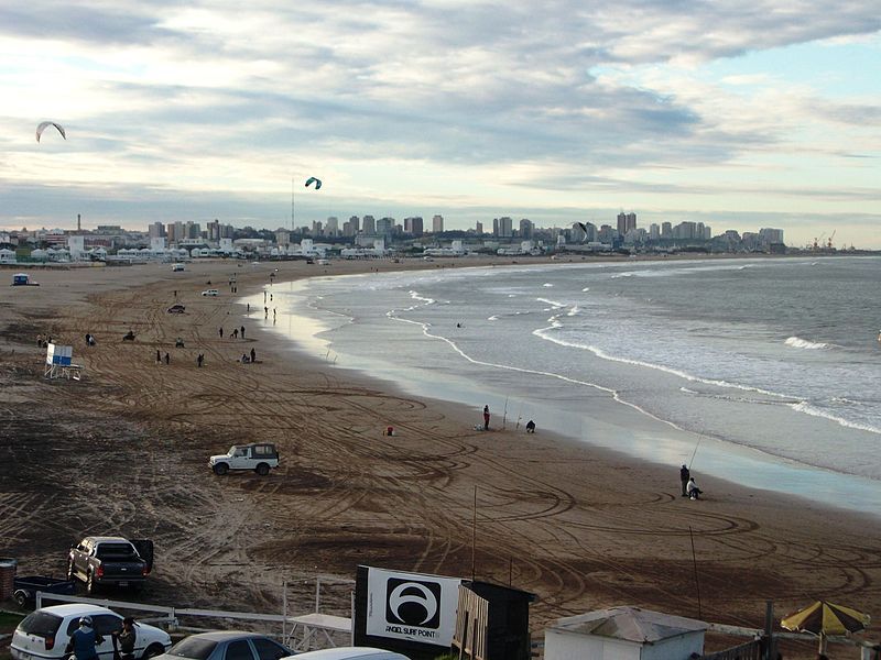 File:Punta Mogotes 2012.JPG