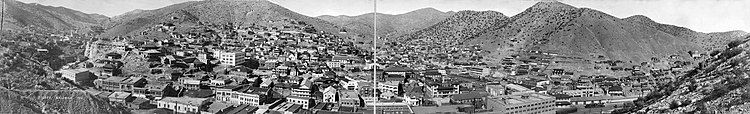 Panorama of Bisbee in 1916