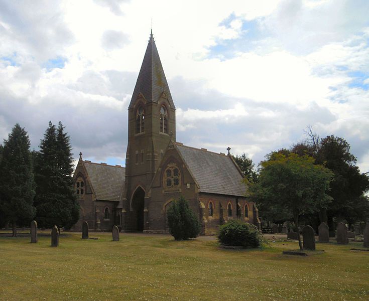 File:Chapel Biggleswade Cemetery.jpg