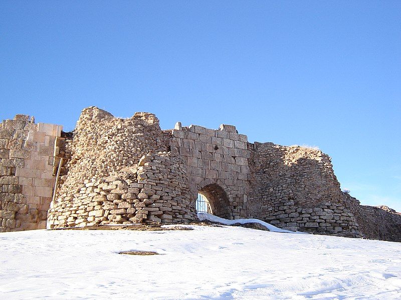 File:Darvaze takht.JPG