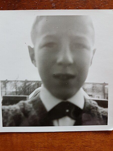 File:First selfie1962.jpg