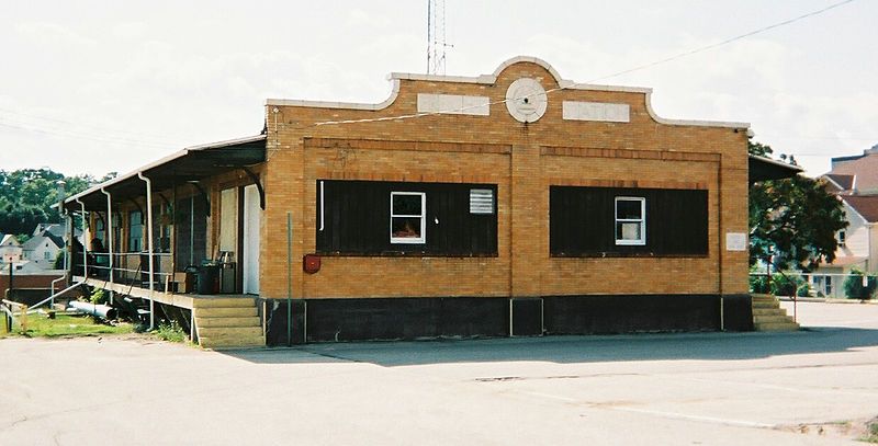 File:Greensburg-pennsylvania-freight-station.jpg