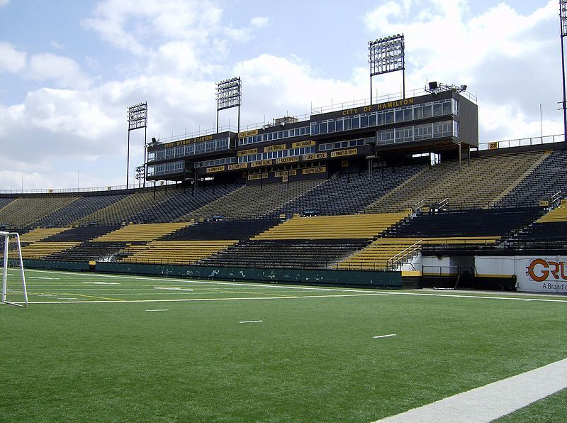 File:IvorWynneStadium Hamilton.jpg