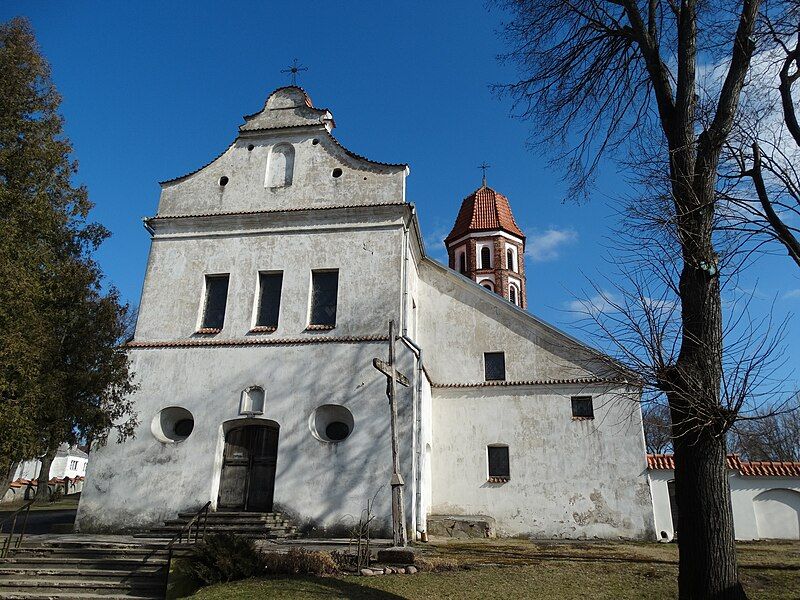 File:Kaunas, Benediktinių bažnyčia.JPG