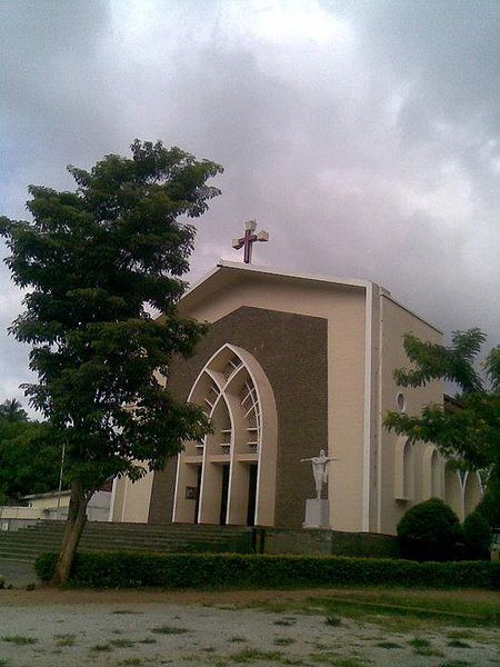 File:Matale St.Thomas' church.jpg