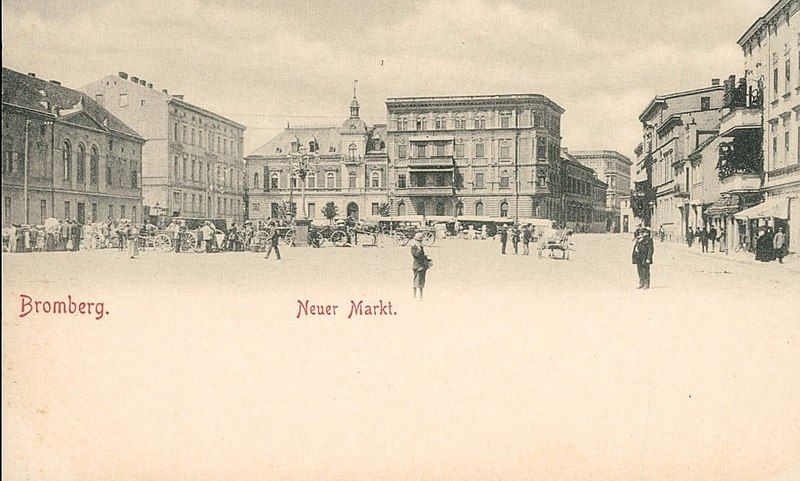 File:Nowy Rynek 1902.jpg