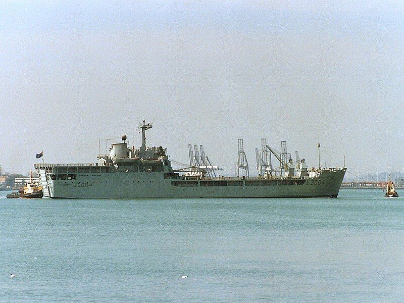 File:RFA Sir Bedivere.jpg