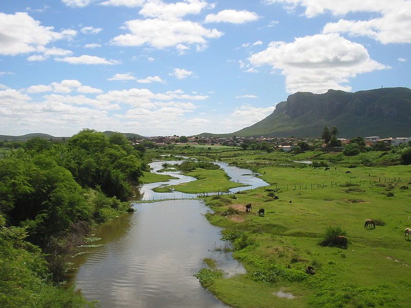 File:Serra-Talhada-Rio-Pajeú.jpg