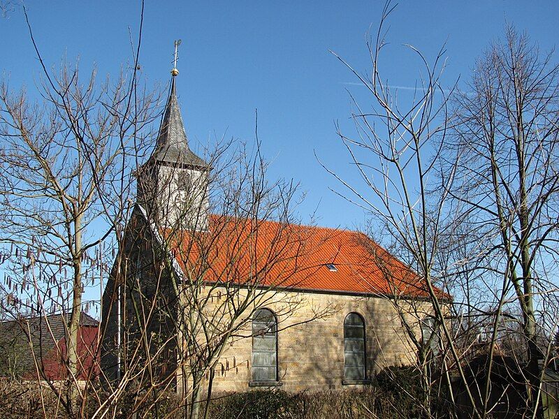 File:St.-Johannes-Kirche (Hockeln).jpg